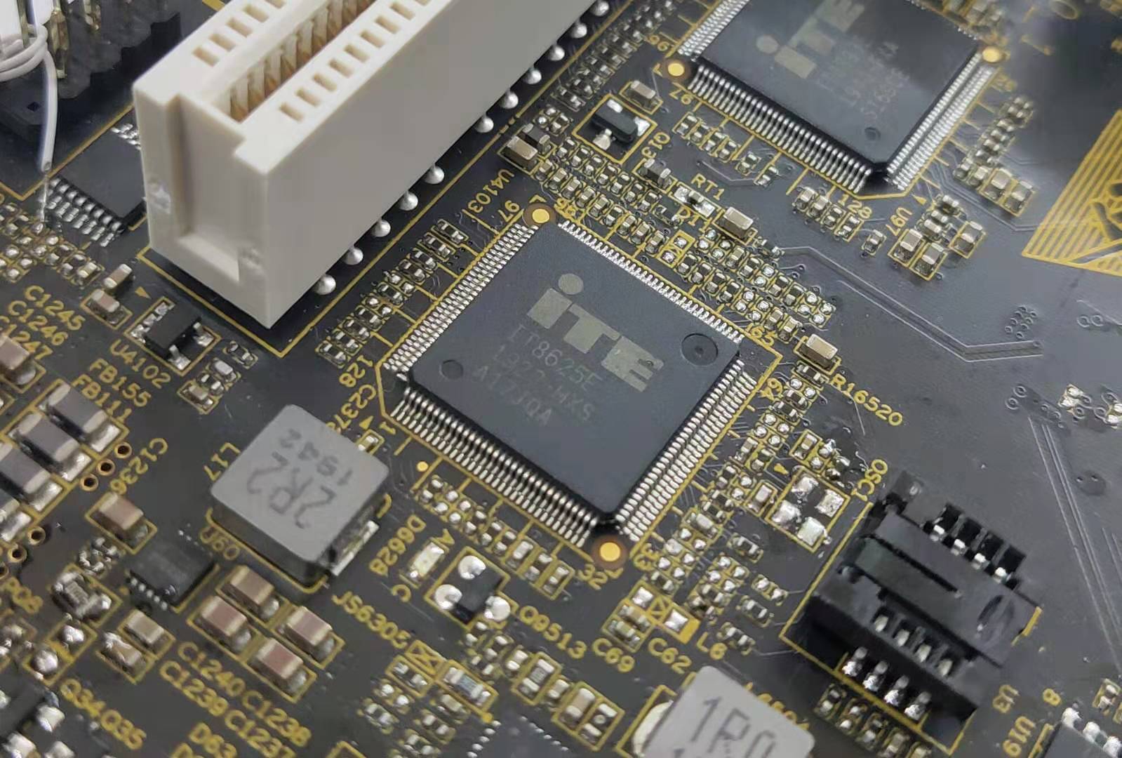 ITE Super IO 学习 – 入门篇